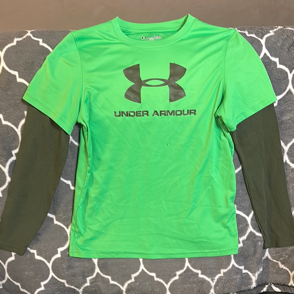 Under Armour Green Long Sleeve Shirt